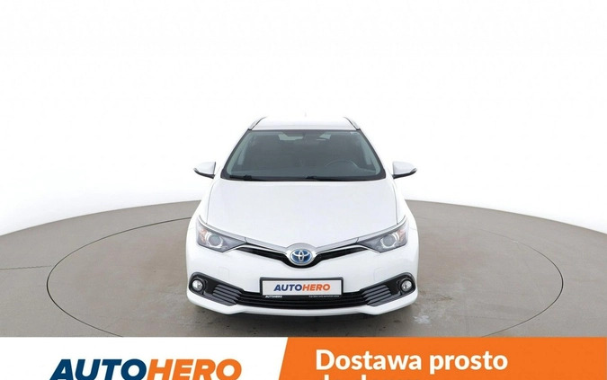 Toyota Auris cena 57200 przebieg: 164281, rok produkcji 2015 z Szczucin małe 352
